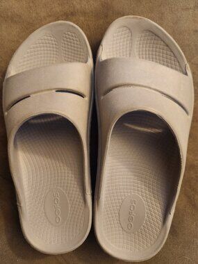 Oofos recovery slide sandals M9 W11 EU42